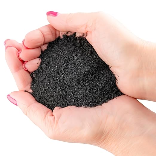 Premium 12-0-0 Organic Blood Meal Fertilizer by Gardenera - All-Natural Plant Food Source of Nitrogen for Organic Gardening, Flowers, Vegetables, Trees & Shrubs - 2 Quart