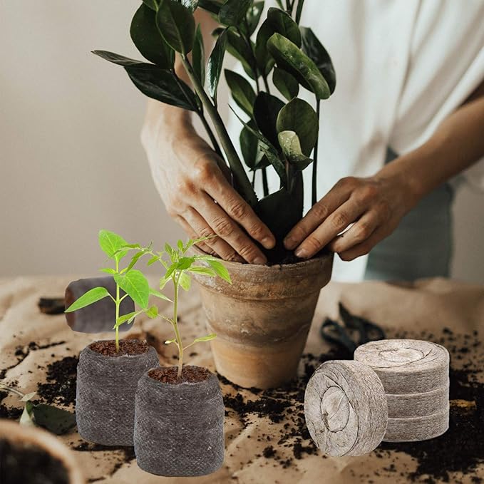 ZeeDix 50 Pcs 40mm Peat Pellets Seed Starter Soil Pods Plugs for Vegetable, Compressed Peat Nutrient Seedling Soil Block for Planting Easy Transplant with 50 Plant Labels & 2 Garden Tools