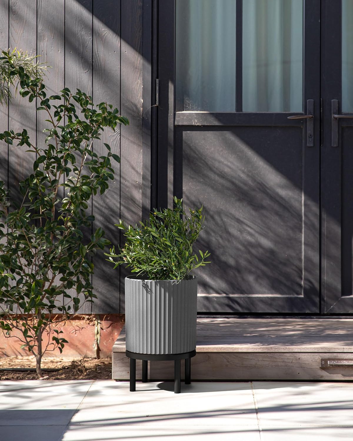 Veradek Demi Series Round Planter w/Stand for Porch/Patio | Durable Plastic-Stone Composite & Wooden Stand | Modern Décor for Tall Plants, Flowers