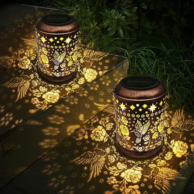 Kaixoxin Solar Garden Decor Metal Lantern Hummingbird Table Lamp Bronze Outdoor Dercoration Great Gift for Women Mon Grandma Hanging Lights for Patio Courtyard Garden