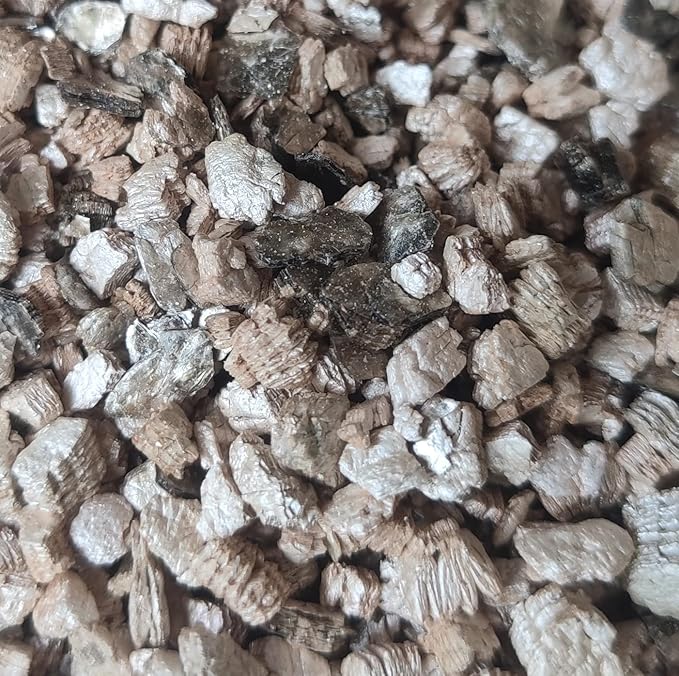 20QT Organic Vermiculite Granules for Plants and Gardening