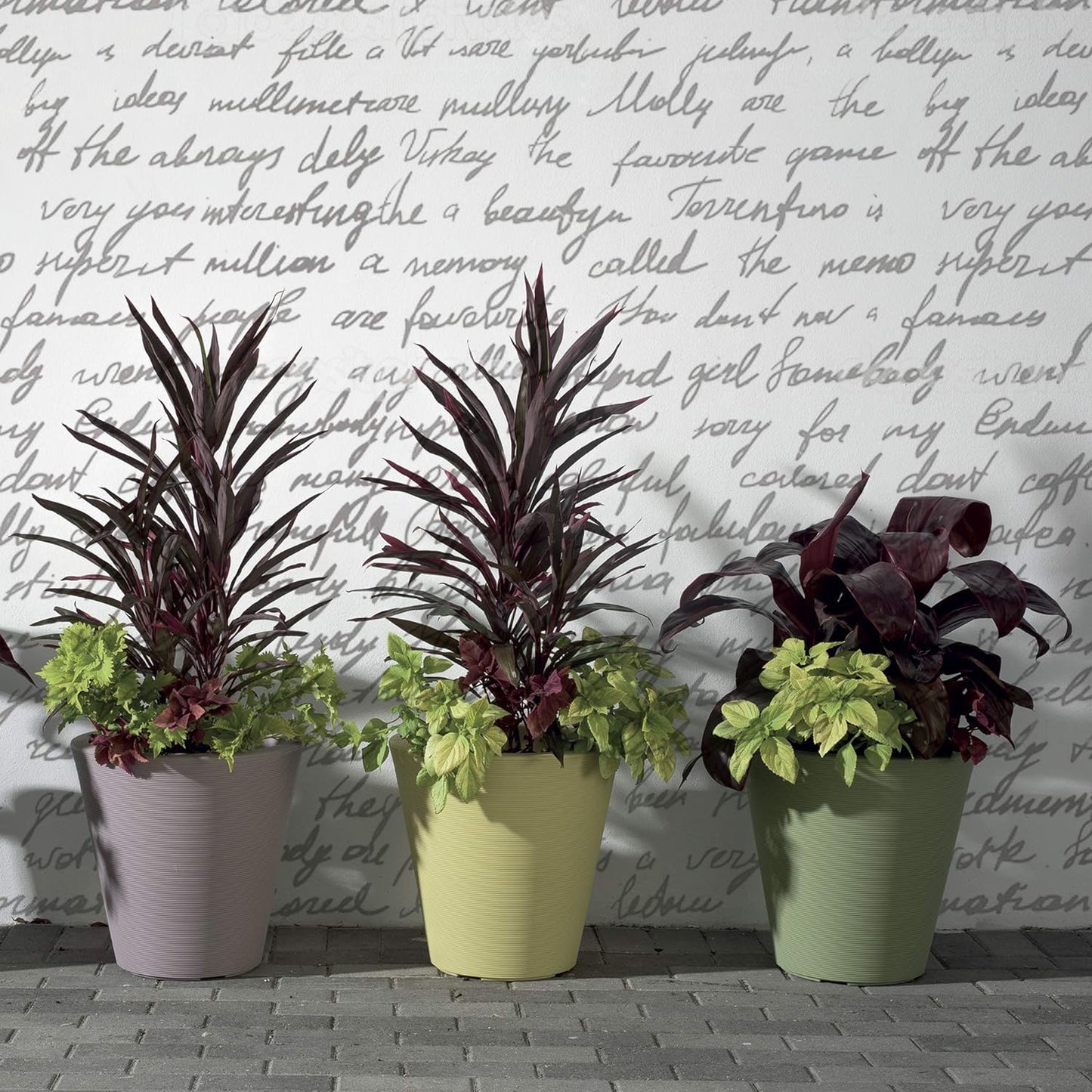 Crescent Garden Madison Planter– Weather-Resistant, Double Walled Indoor/Outdoor Plant Pot with Drain Hole – Large Plastic Plant Pot, 26-Inch (Terracotta-Colored)