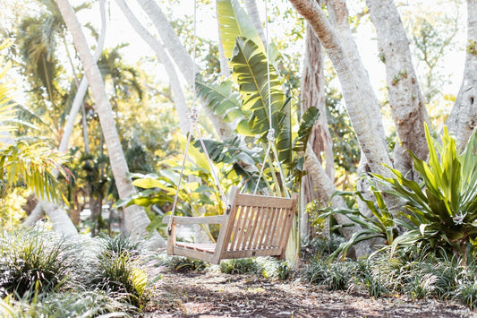 How to Create a Relaxing Outdoor Oasis on a Budget