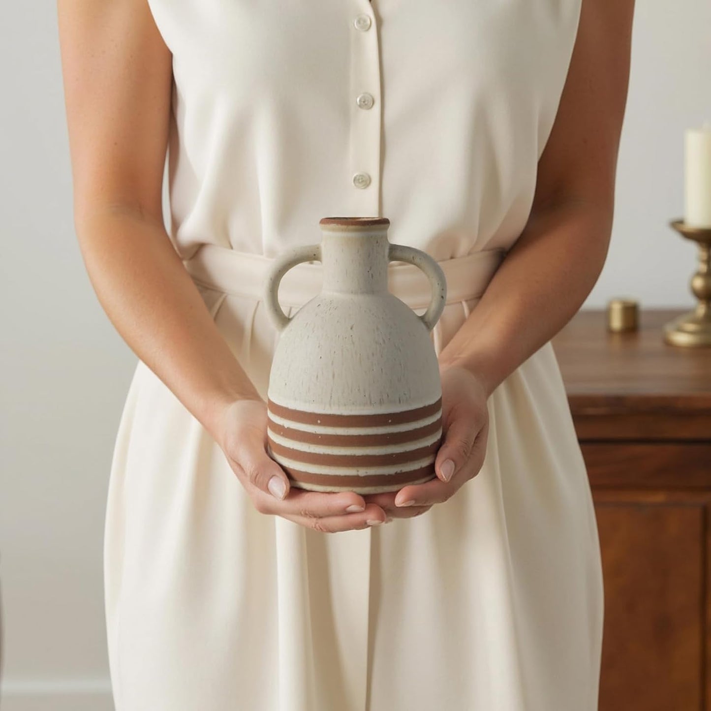 Rustic Farmhouse Ceramic Vase, Pastoral with 2 Ear Design, Boho Vintage Terracotta Vases for Bouquet、Fake Plants, Suitable for Home Decor, Shelf, Dining Table, Living Room, Mantle, Bathroom, 6.9 Inch