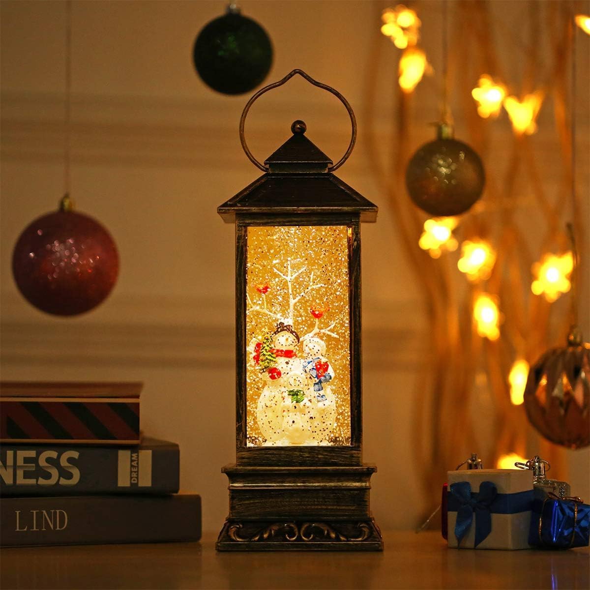 Christmas Snow Globes Lantern, Christmas Decoration Indoor, Battery Powered or USB Powered, Water Globe Lantern with Music and Timer, for Family Kids, Holiday Decorations