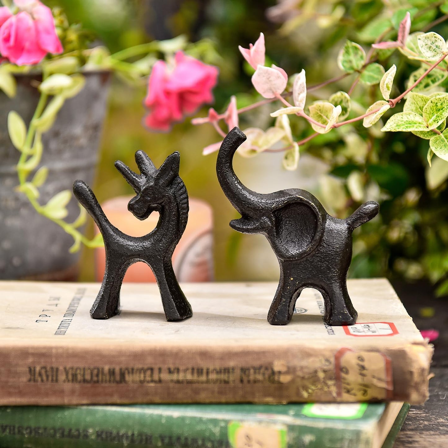 Sungmor Set of 2 Cast Iron Elephant & Unicorn Figurines - Rustic Black Animal Sculptures for Shelf, Desk, or Entryway - Heavyweight Decorative Mini Cute Statues - Whimsical Vintage Home Décor
