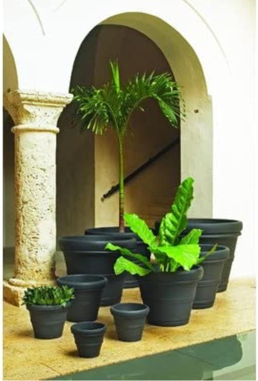 Crescent Garden Brunello Planter, Classic Rolled-Rim Plant Pot, Indoor/Outdoor Weather-Safe Pot, Plastic, 20-Inch (Terracotta-Color)