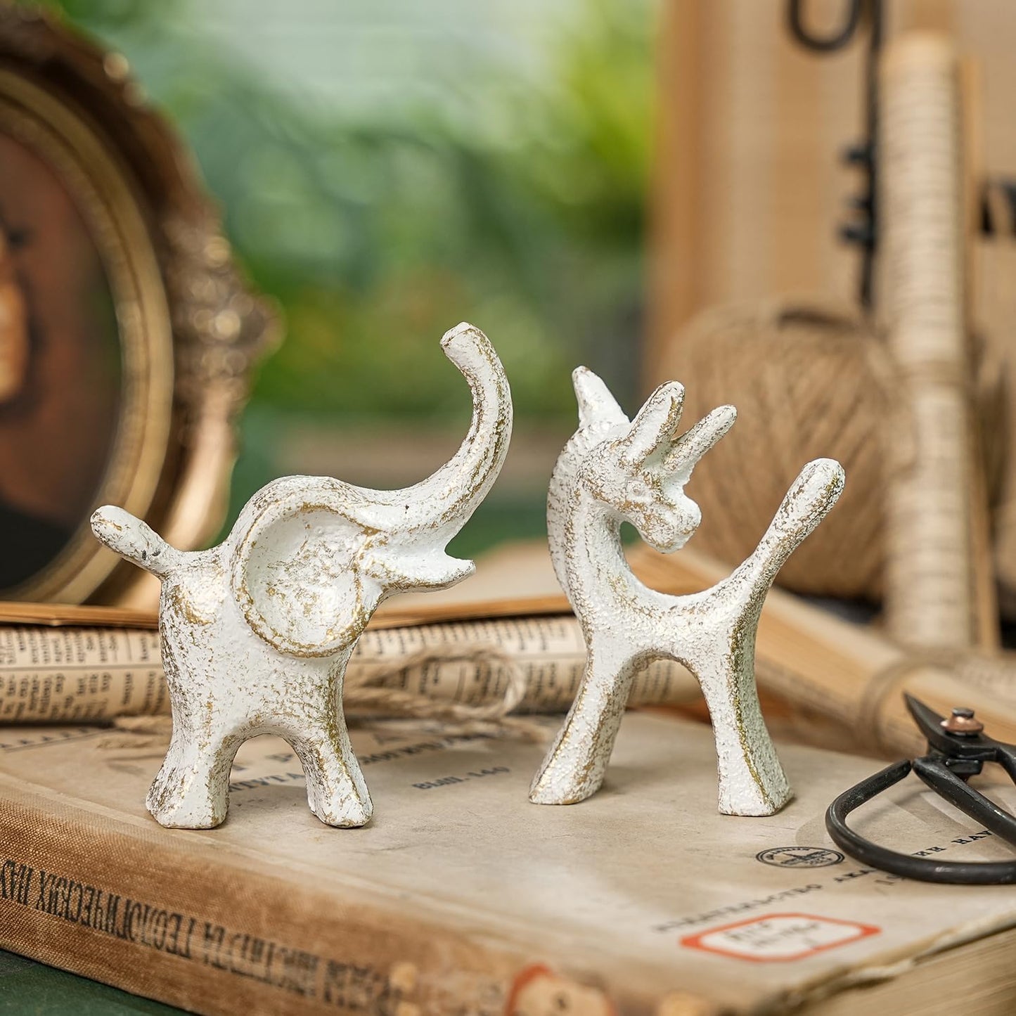 Sungmor Set of 2 Cast Iron Elephant & Unicorn Figurines - Rustic White Animal Sculptures for Shelf, Desk, or Entryway - Heavyweight Decorative Mini Cute Statues - Whimsical Vintage Home Décor