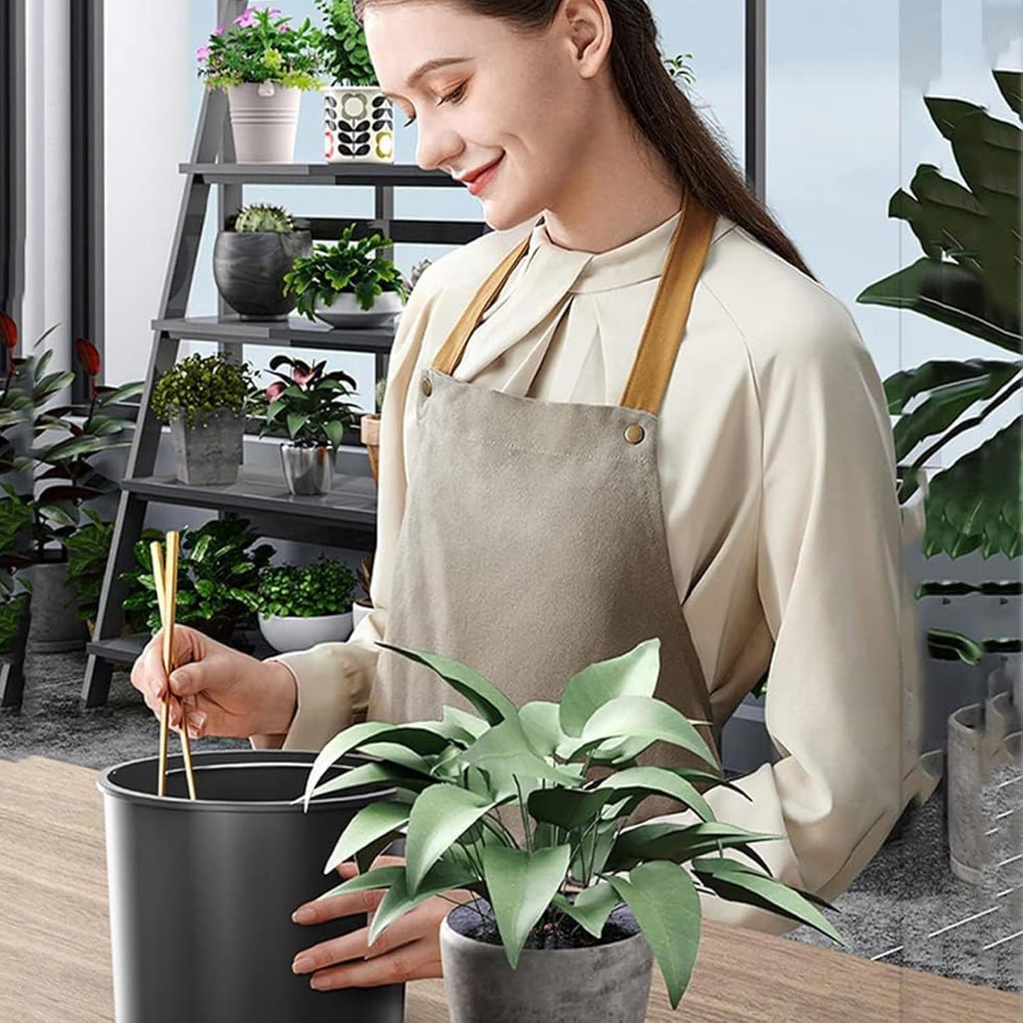 Smart Waste Kitchen Composter,Kitchen Compost Bin,Electric Composter with Single Button Design, Auto Food Cycler with 2.5L Drying Filter,for Apartment Kitchen Countertop,110V