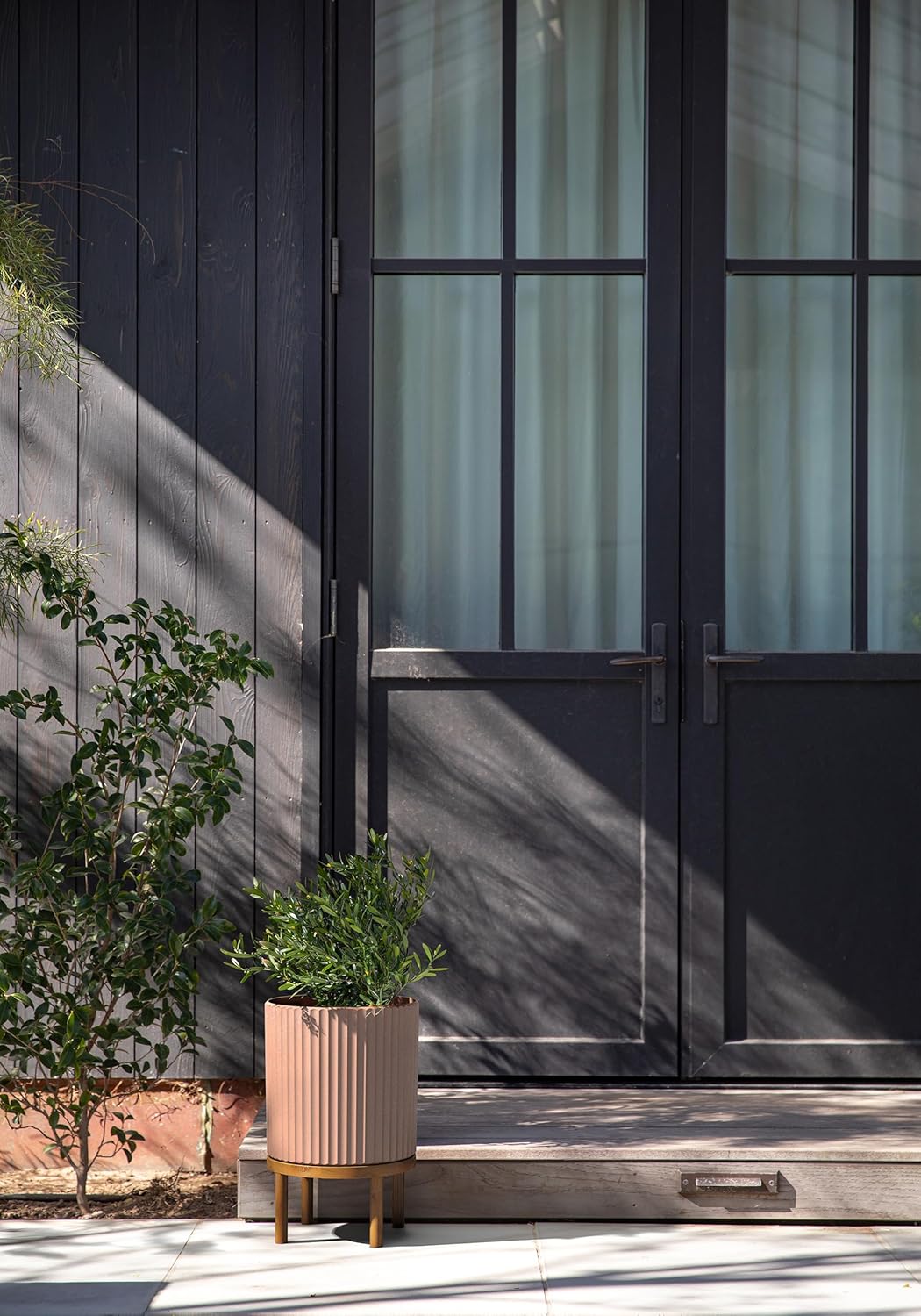 Veradek Demi Series Round Planter w/Stand for Porch/Patio | Durable Plastic-Stone Composite & Wooden Stand | Modern Décor for Tall Plants, Flowers