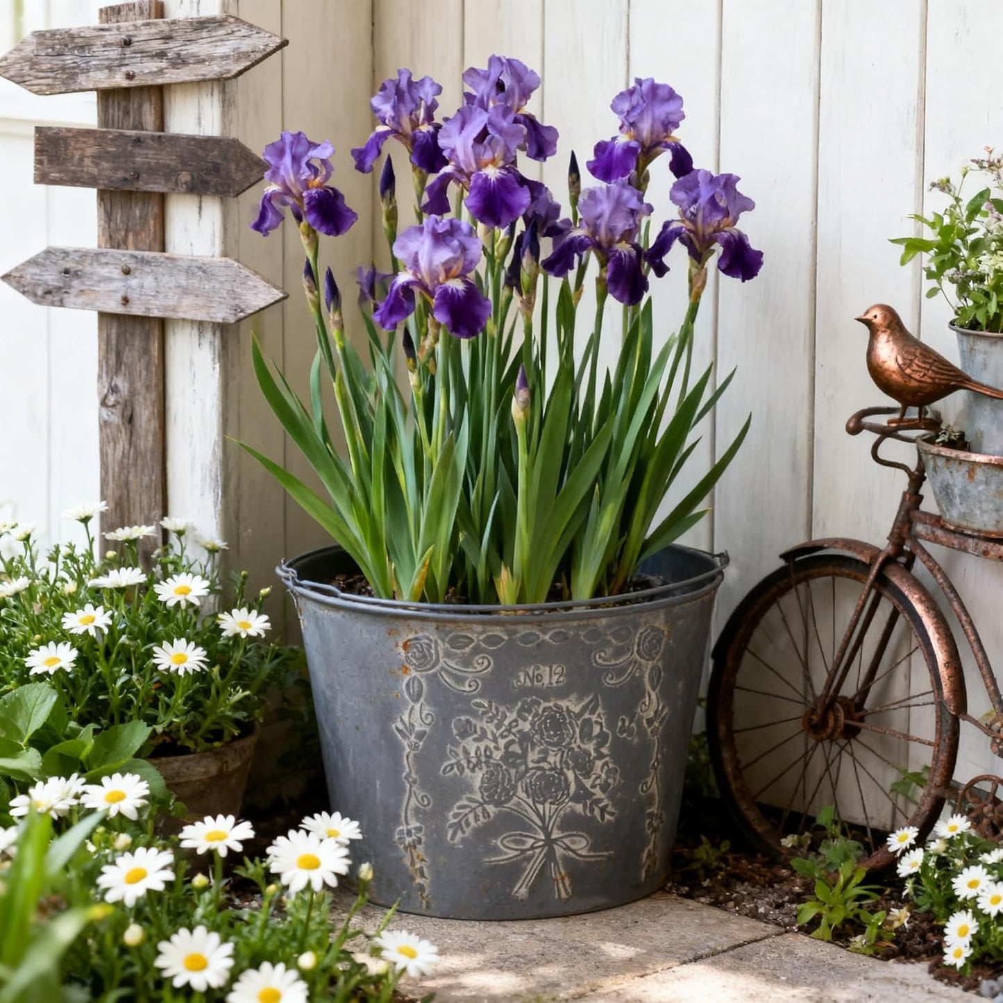 Vintage Embossed Metal Planter Pot with Handle, Rustic Farmhouse Flower Bucket, 11.81" Decorative Garden Pot for Indoor Outdoor Plants, Succulents, Herbs, Home Decor Accent