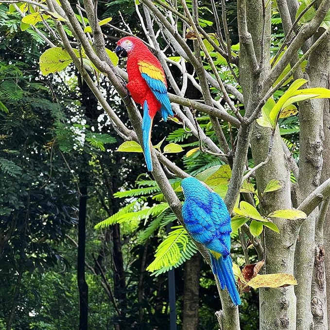 Realistic Parrot Sculpture Resin Hanging Parrots Garden Statues Lifelike Bird Figurines Landscape Ornament Patio Yard Lawn Figurine Tree Decor, Outdoor Garden Wall Statues (Red)